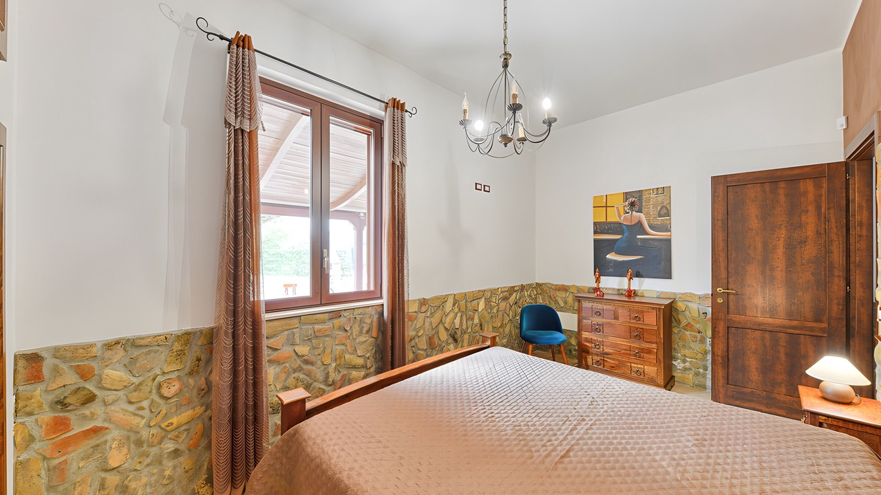 Photo of Bedroom in Syracuse