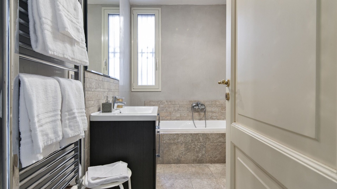 Photo of Bathroom in Lecce Historic Center