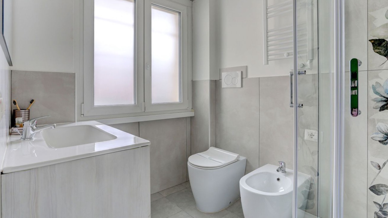 Photo of Bathroom in Quartiere XI Portuense