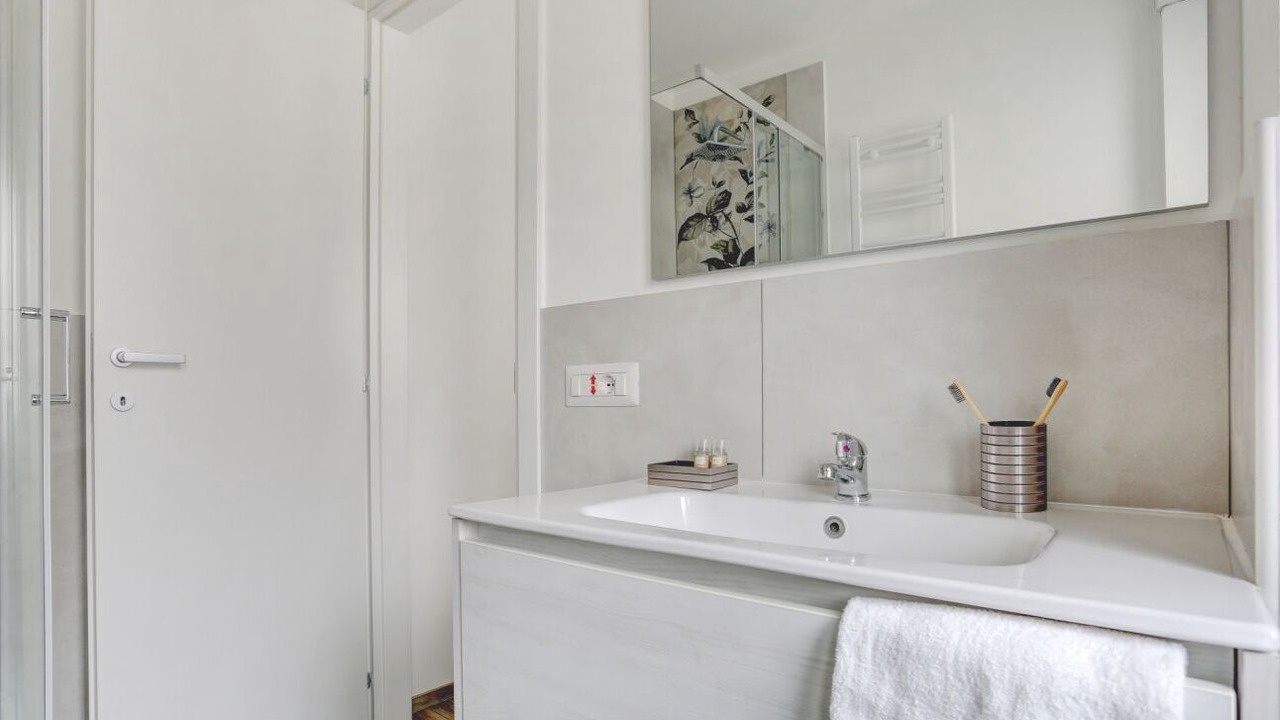 Photo of Bathroom in Quartiere XI Portuense