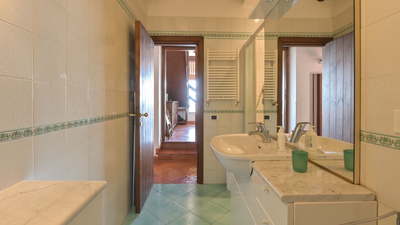 Photo of Bathroom in Ansedonia