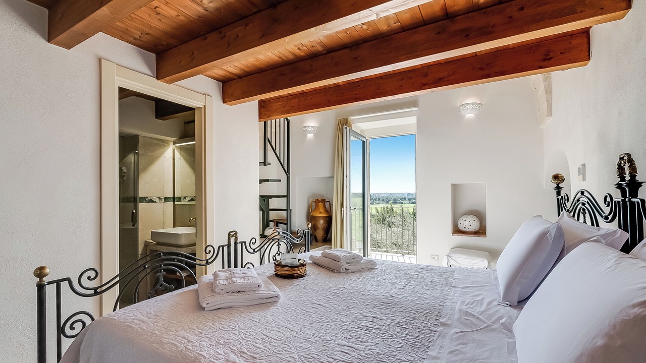 Photo of Bedroom in Villa Castelli