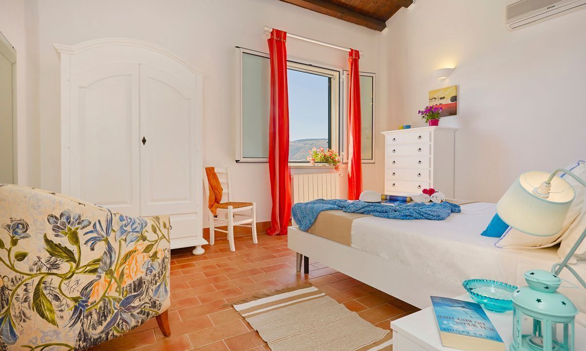 Photo of Bedroom in Scopello