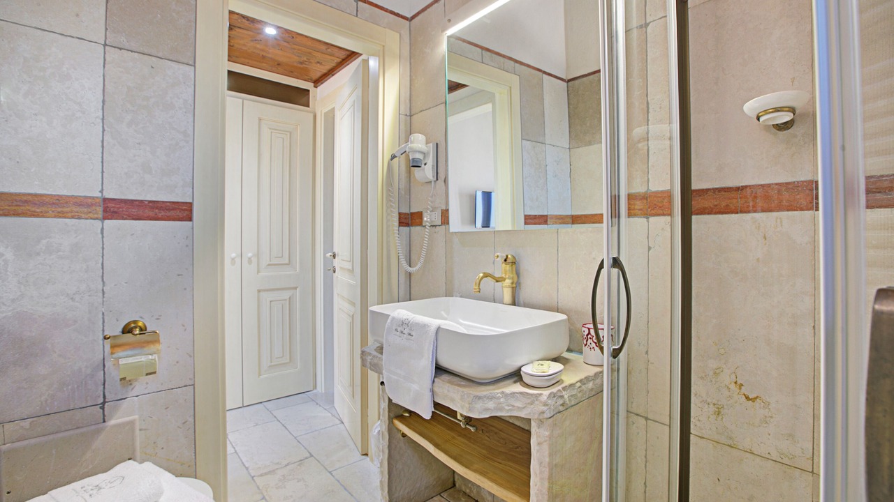 Photo of Bathroom in Villa Castelli