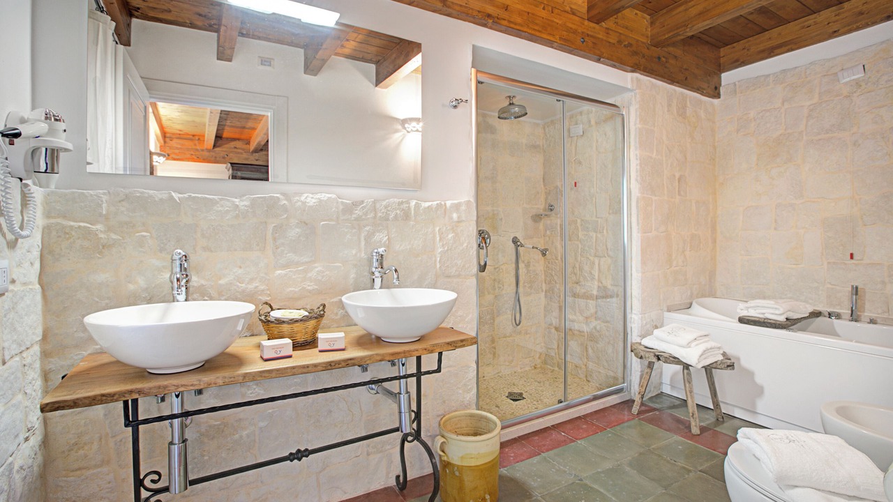 Photo of Bathroom in Villa Castelli