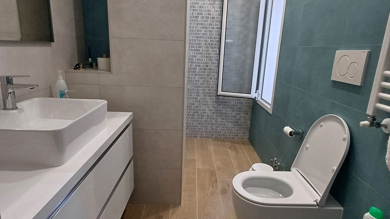 Photo of Bathroom in Quartiere XI Portuense