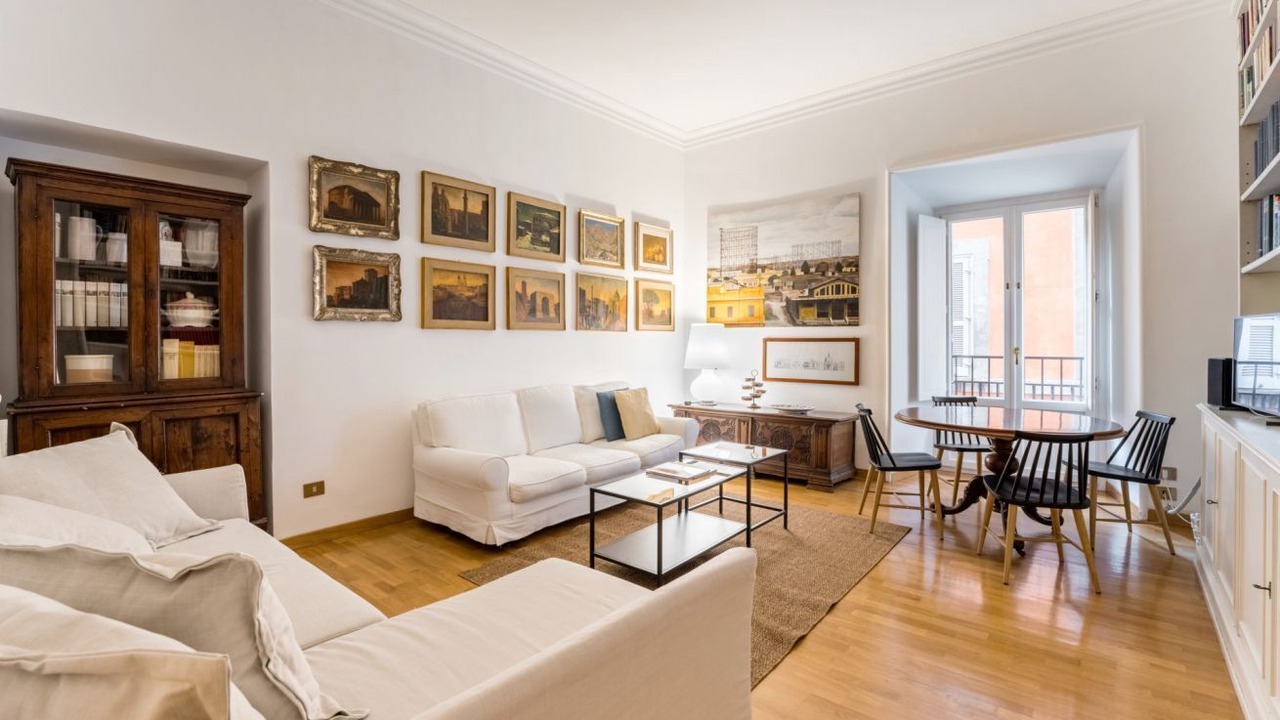 Photo of Livingroom in Rione VII Regola
