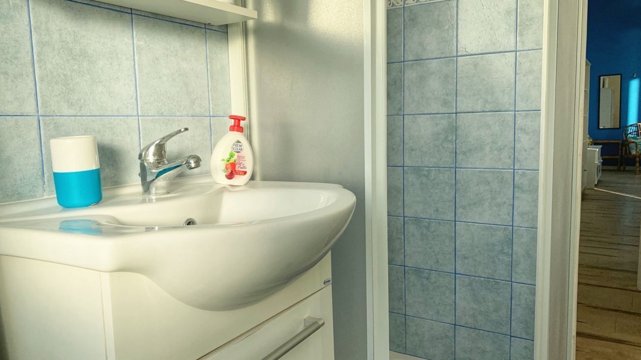 Photo of Bathroom in Quartiere XXXIV Lido di Ostia Levante