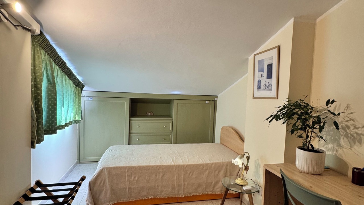 Photo of Bedroom in Todi