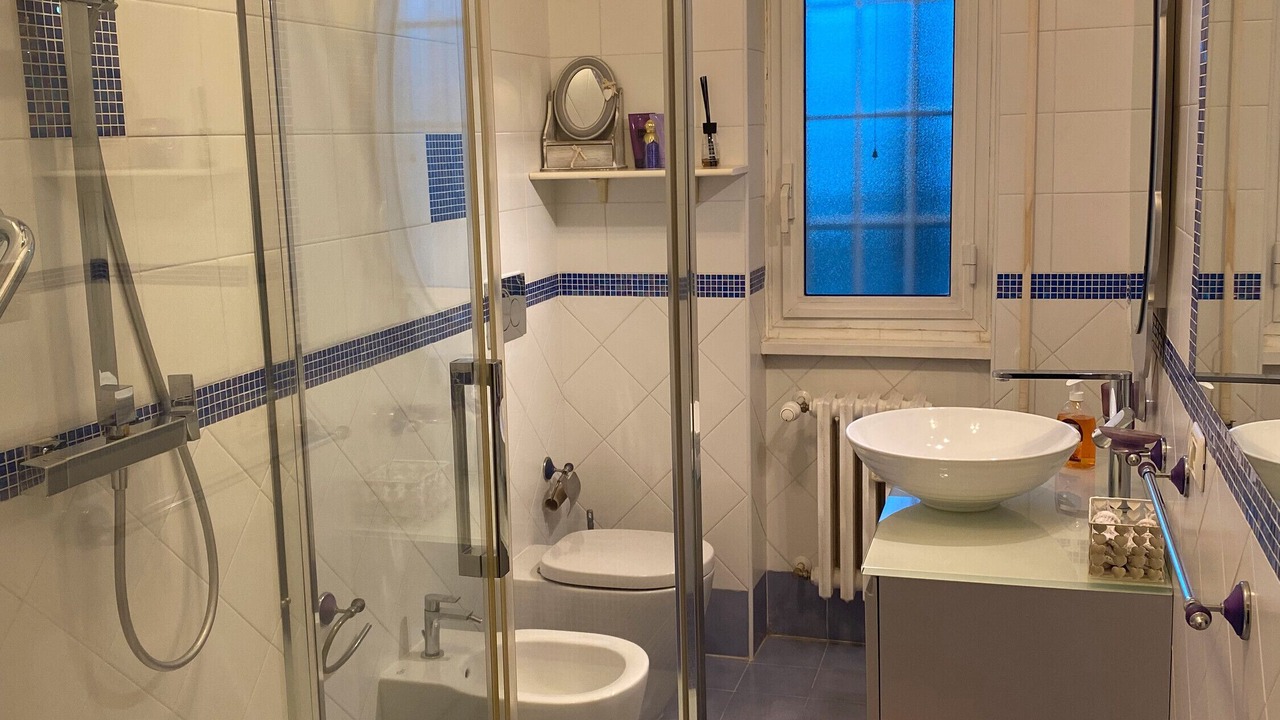 Photo of Bathroom in Aurelio