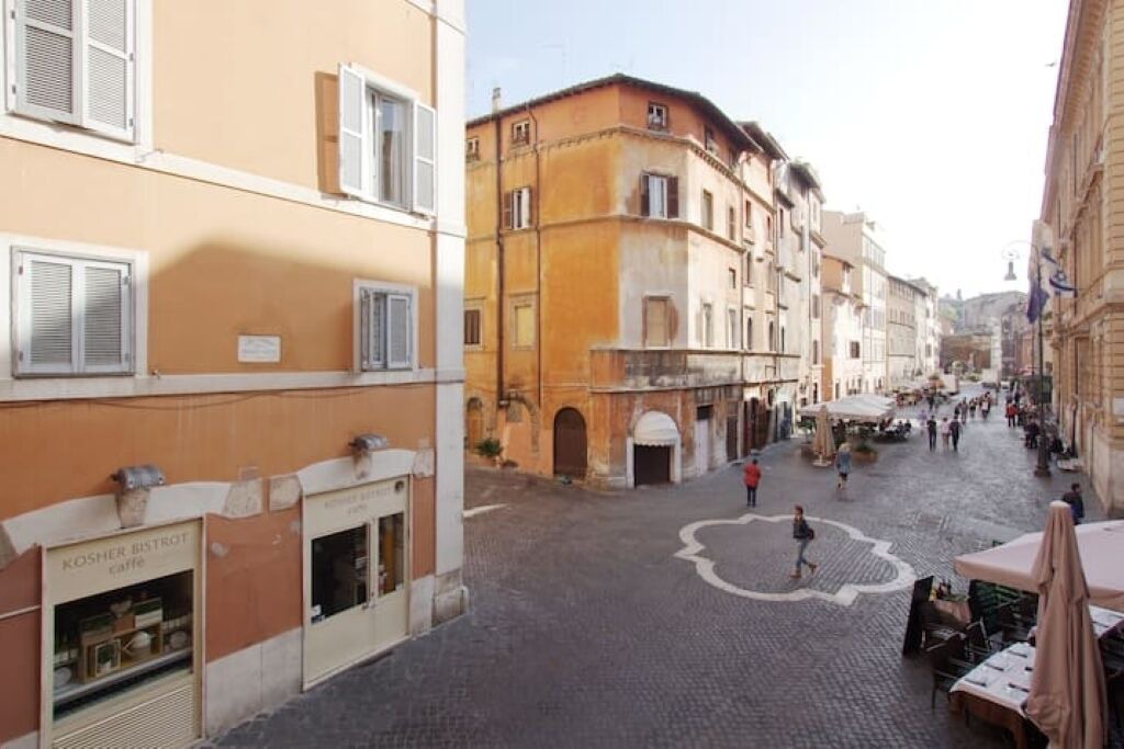 Photo of Others in Rione VII Regola