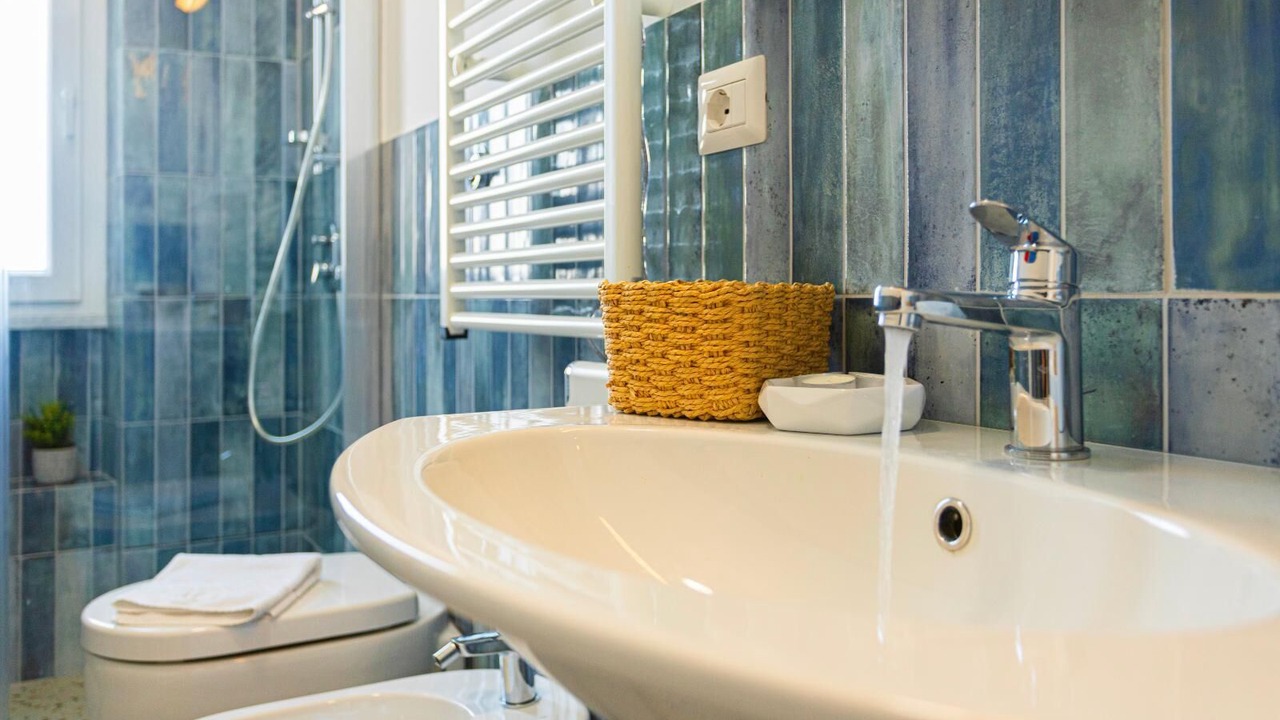 Photo of Bathroom in Aurelio