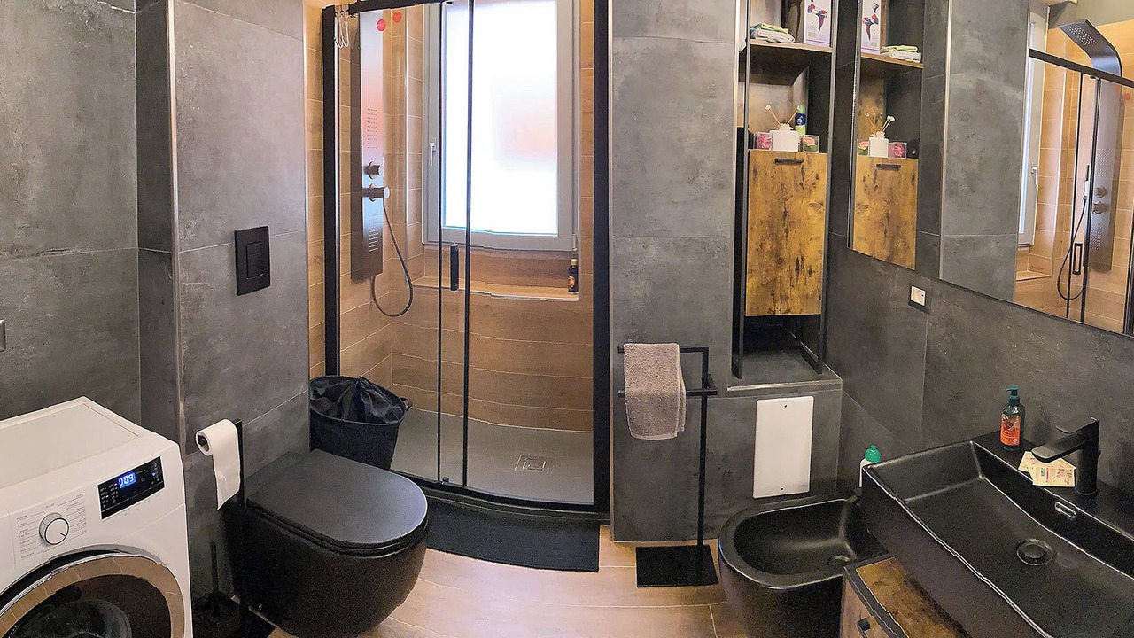 Photo of Bathroom in Cassino