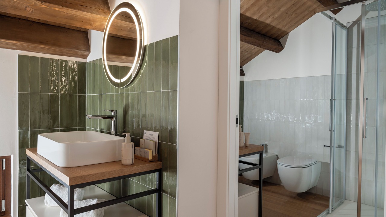 Photo of Bathroom in Dorsoduro