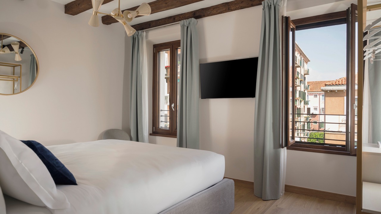 Photo of Bedroom in Dorsoduro
