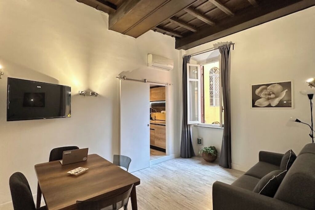 Photo of Livingroom in Rione IV Campo Marzio