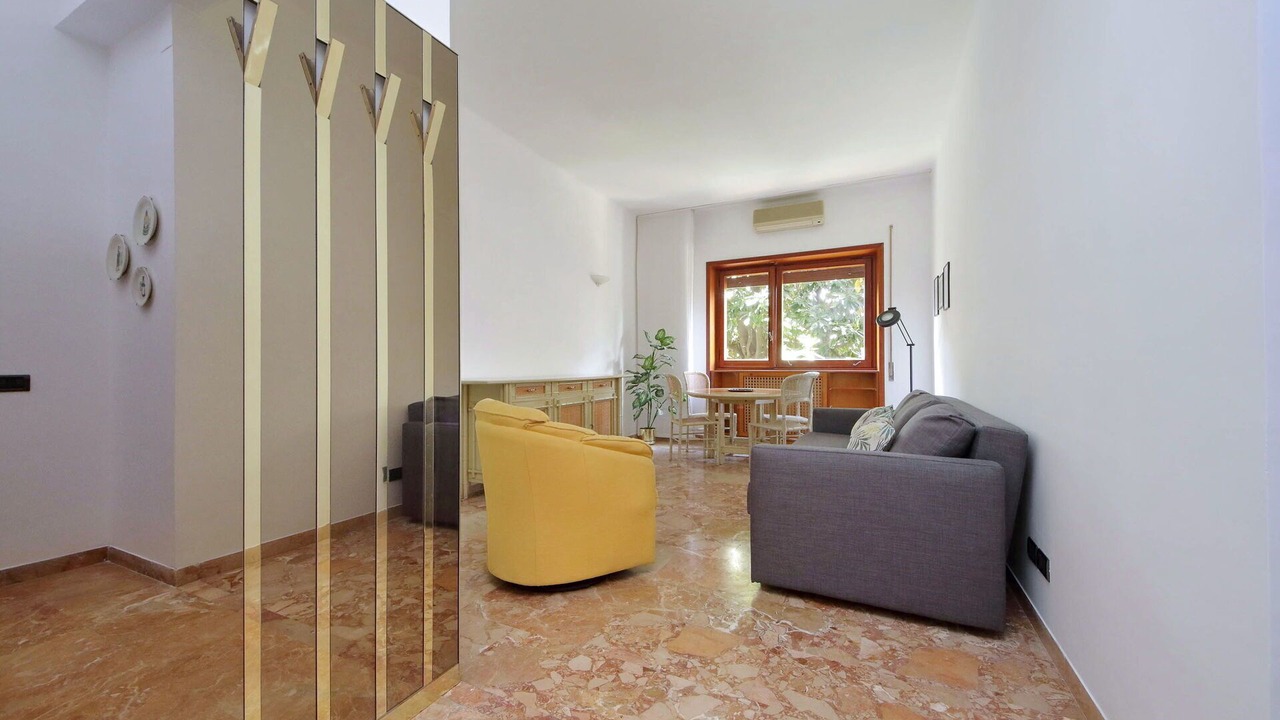 Photo of Livingroom in Tuscolano