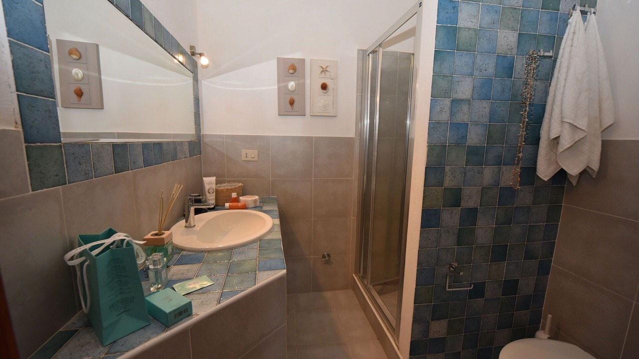 Photo of Bathroom in Naregno
