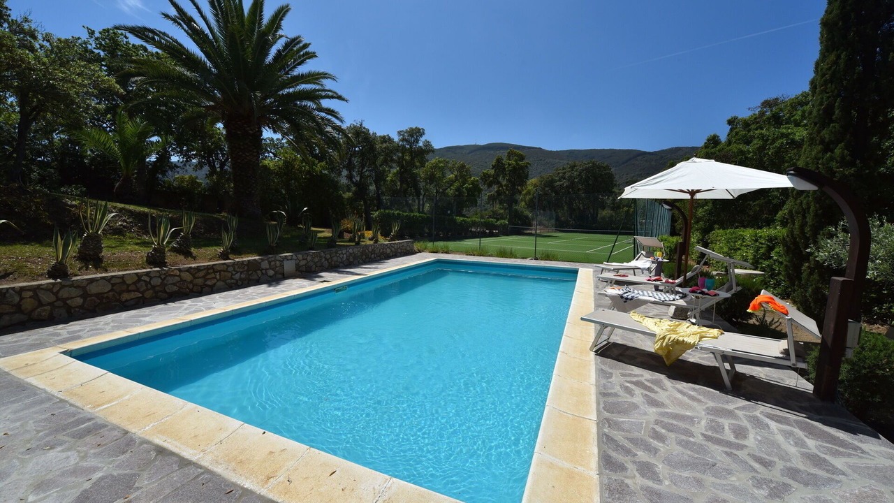Photo of Outdoor in Naregno