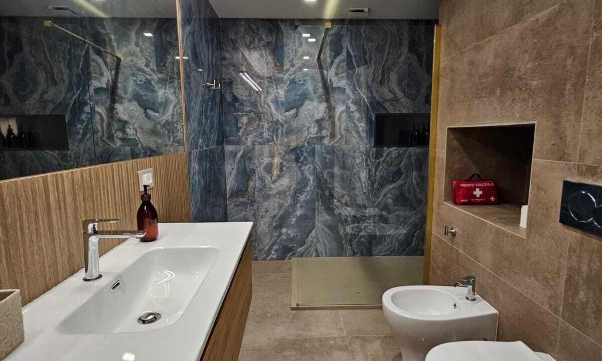 Photo of Bathroom in Civitavecchia