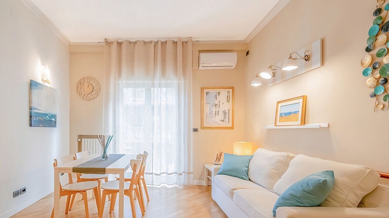 Photo of Livingroom in Bari City Centre