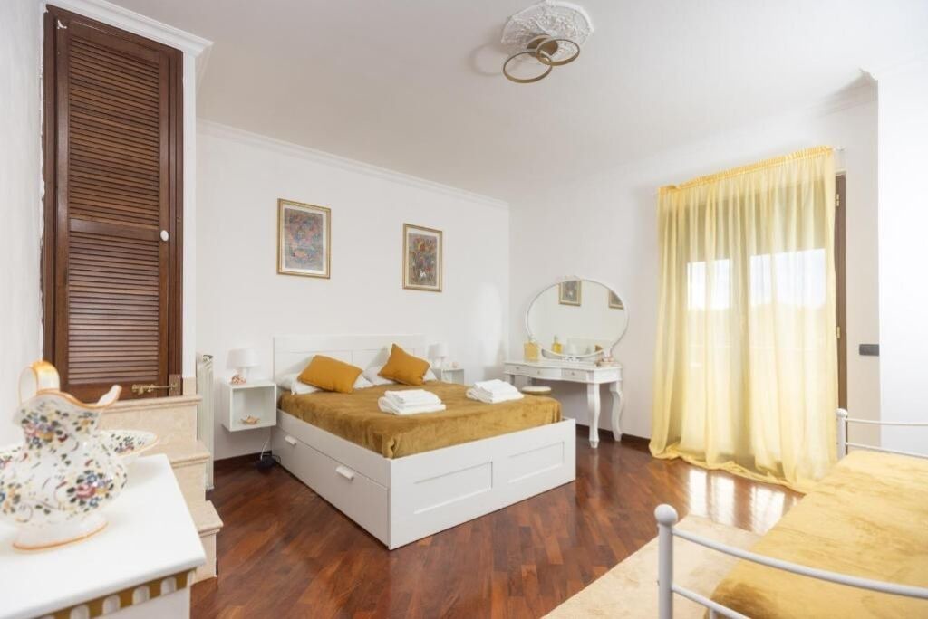Photo of Bedroom in Tragliatella