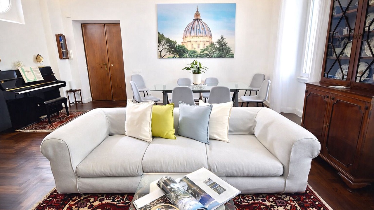 Photo of Livingroom in Prati