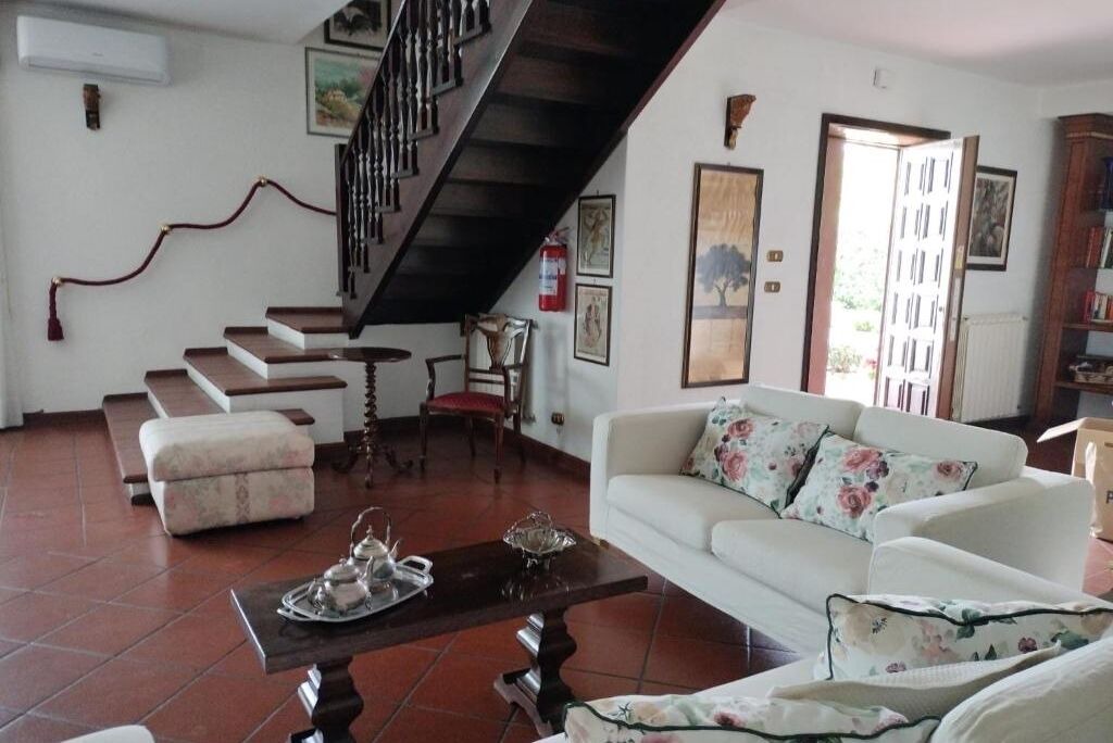 Photo of Livingroom in Borghesiana