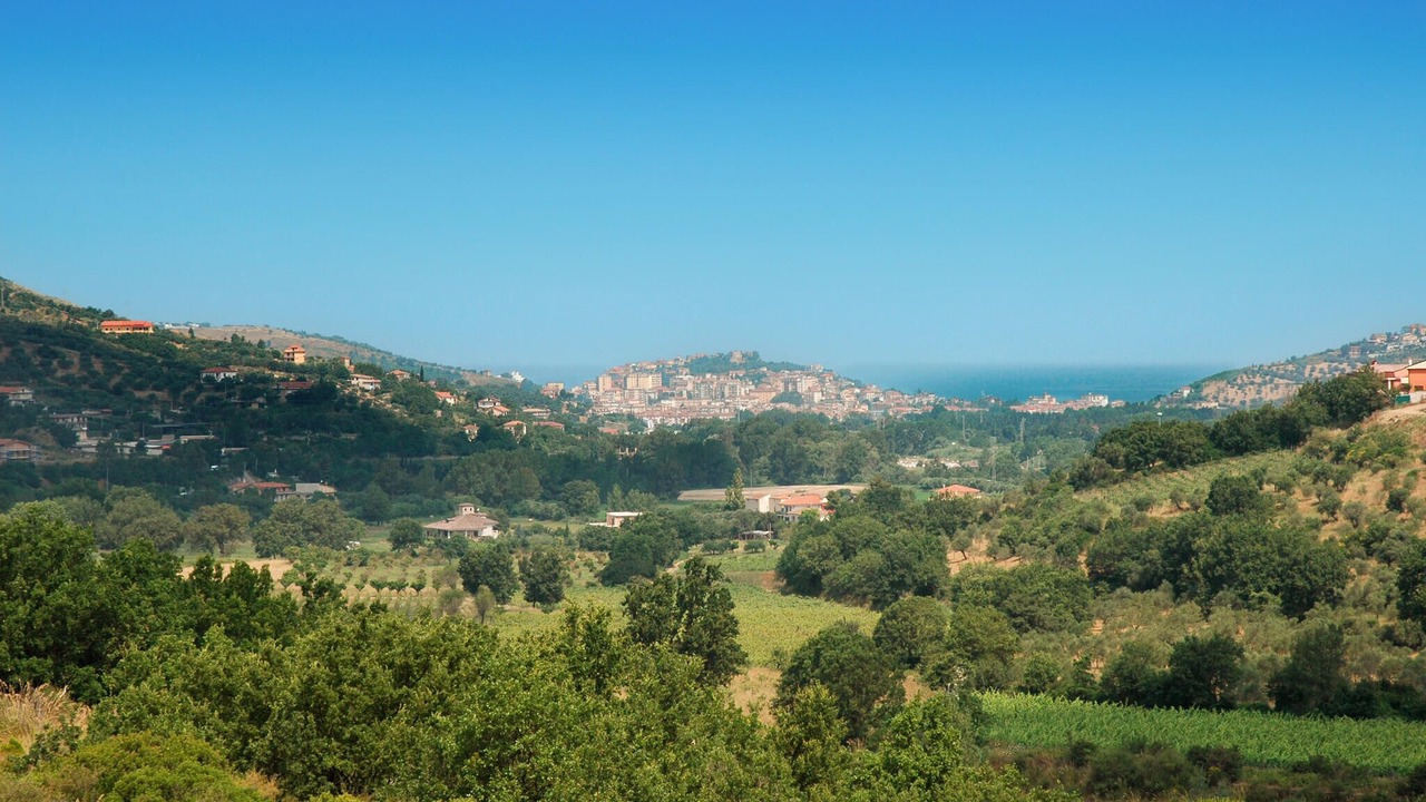 Photo of Bedroom in Laureana Cilento