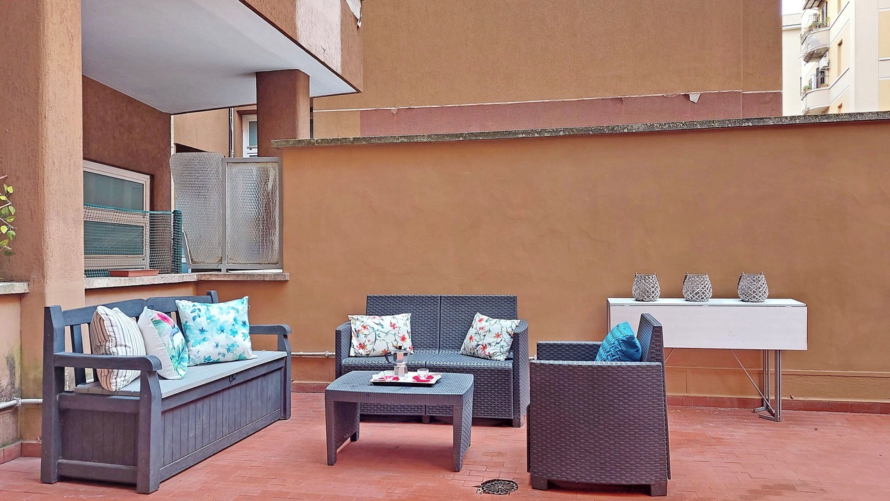 Photo of Patio Balcony in Quartiere XIII Aurelio