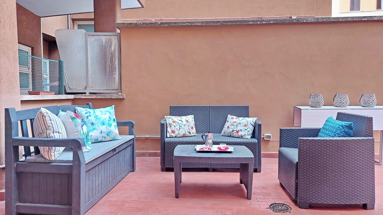 Photo of Patio Balcony in Quartiere XIII Aurelio