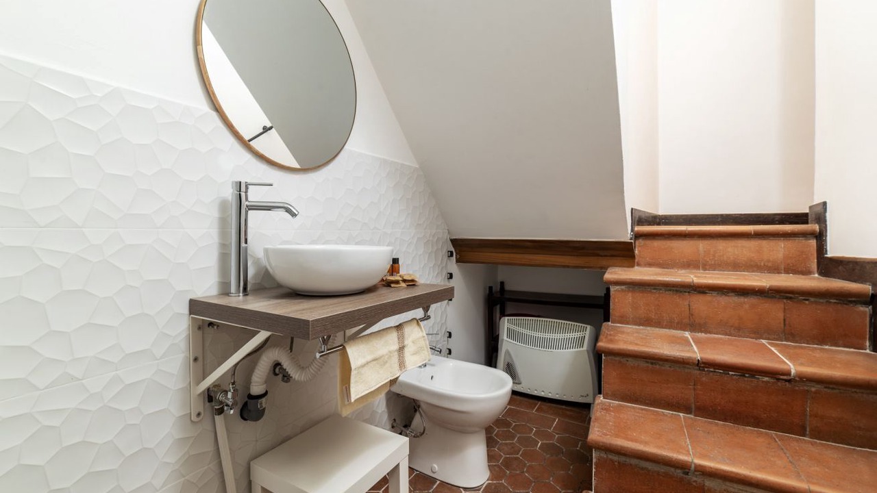 Photo of Bathroom in Rione VI Parione