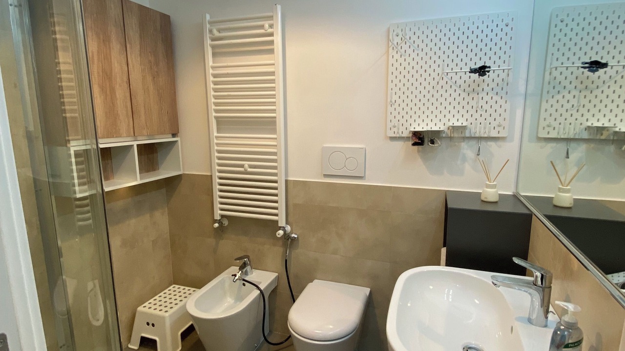 Photo of Bathroom in Aurelio