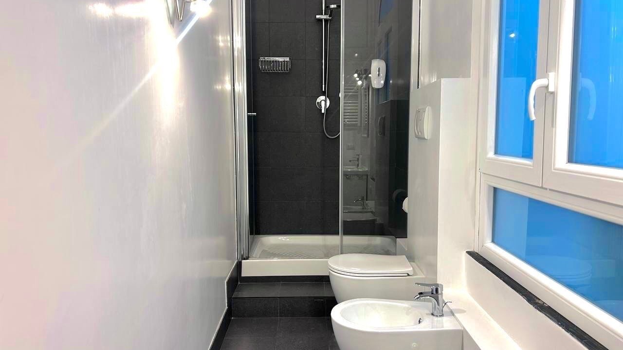 Photo of Bathroom in Rome City Centre