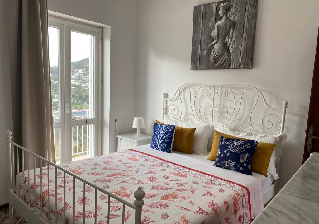 Photo of Bedroom in Le Forna
