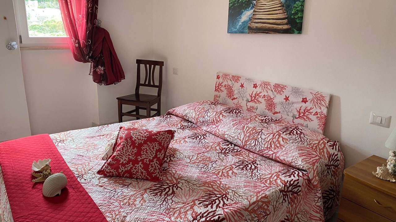 Photo of Bedroom in Le Forna