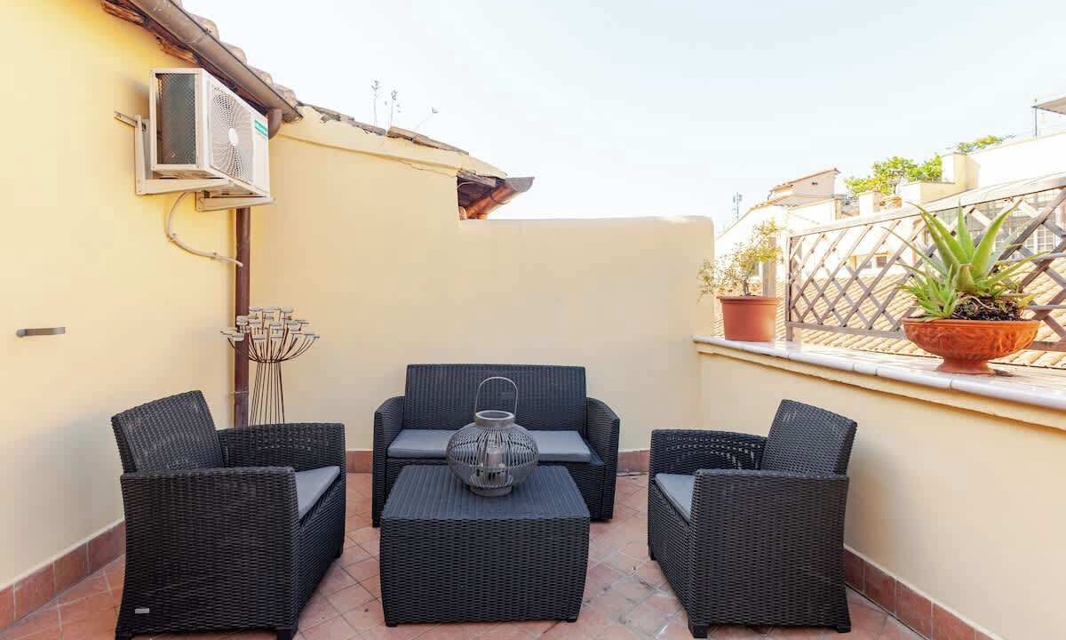 Photo of Patio Balcony in Rione III Colonna