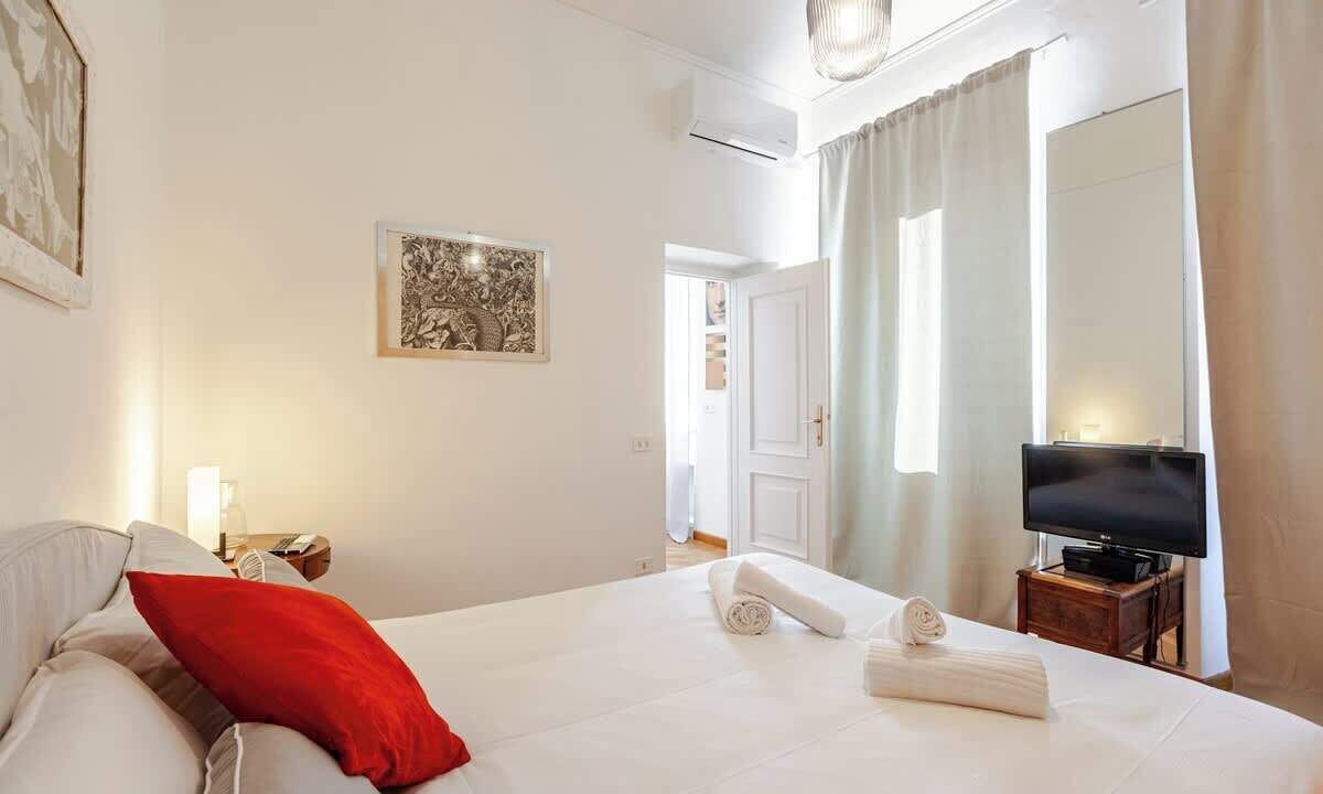 Photo of Bedroom in Rione III Colonna