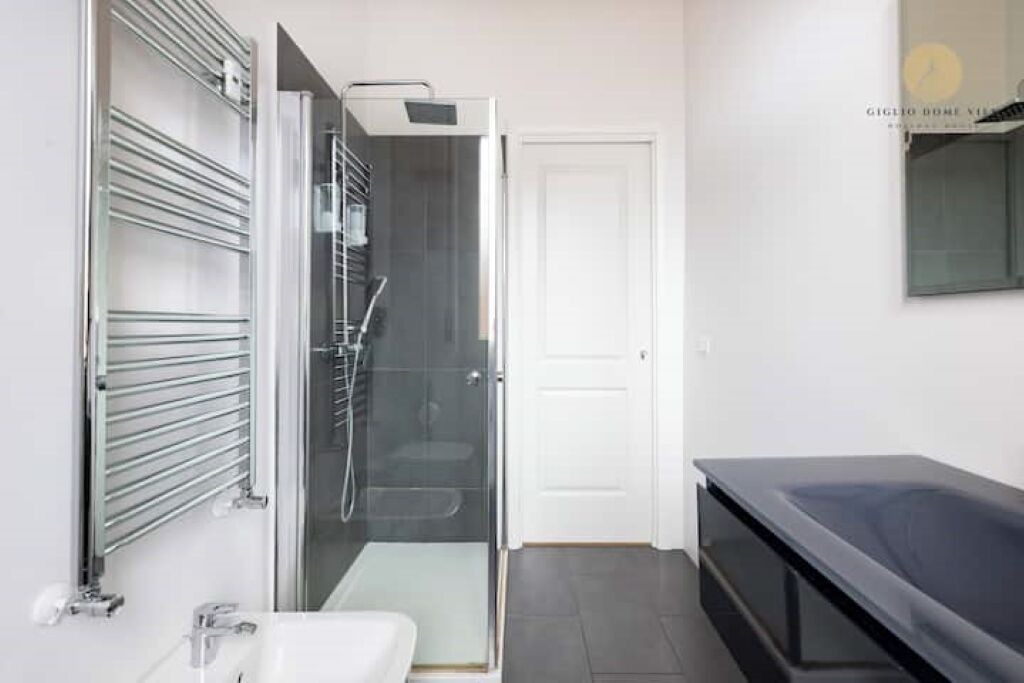 Photo of Bathroom in Trionfale