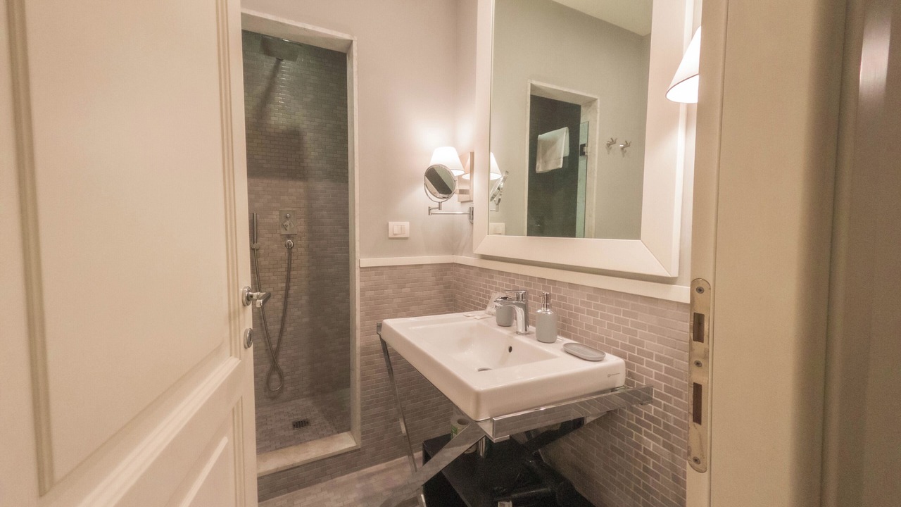 Photo of Bathroom in Rione XIV Borgo