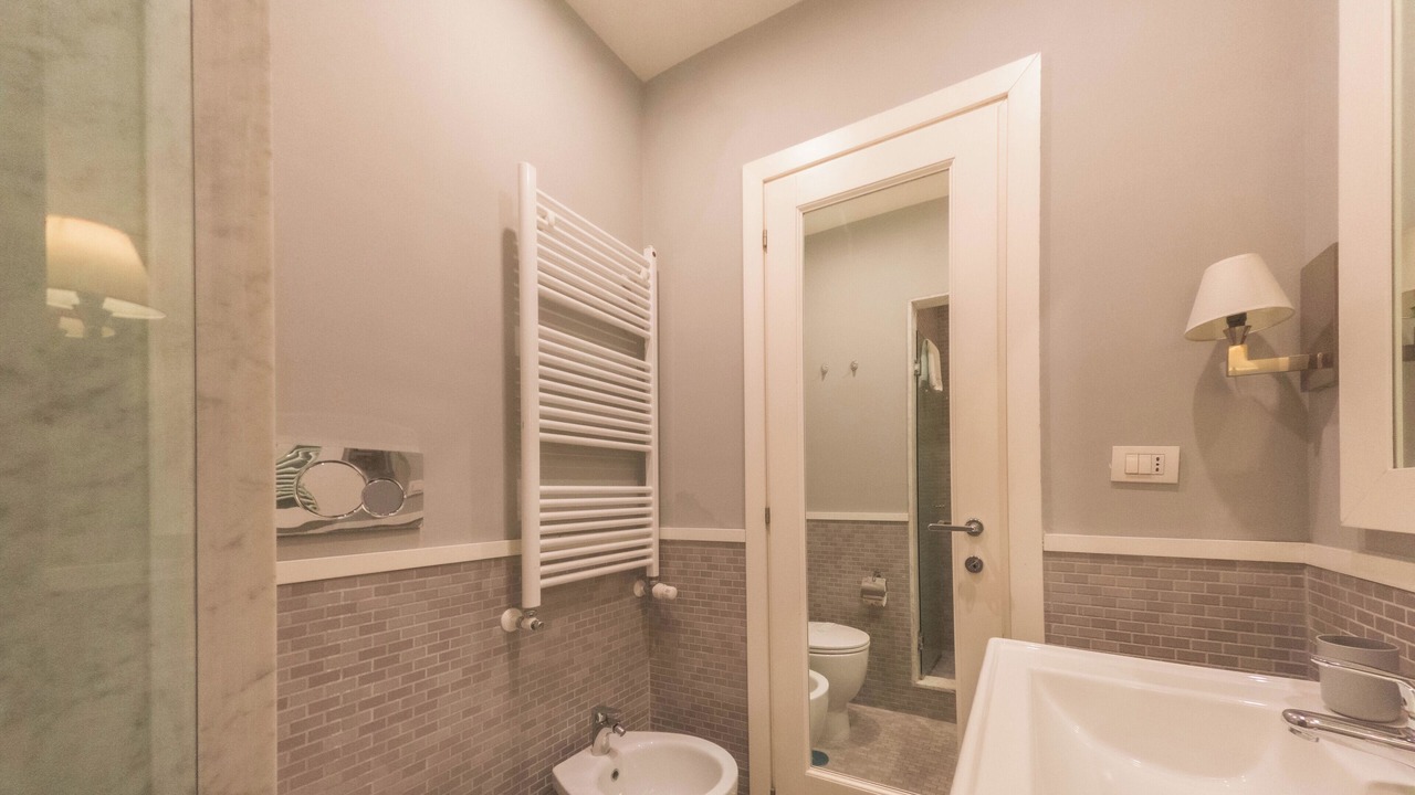 Photo of Bathroom in Rione XIV Borgo