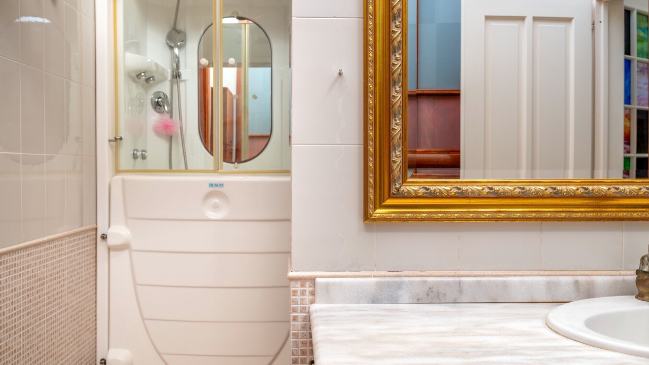 Photo of Bathroom in Villa Castelli