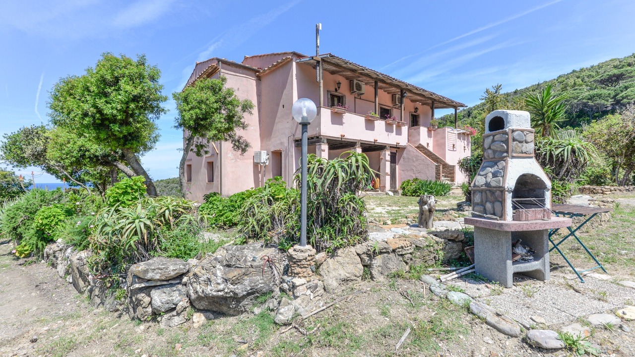 Photo of Outdoor in Cavo