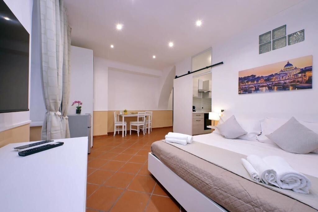 Photo of Bedroom in Rome City Centre