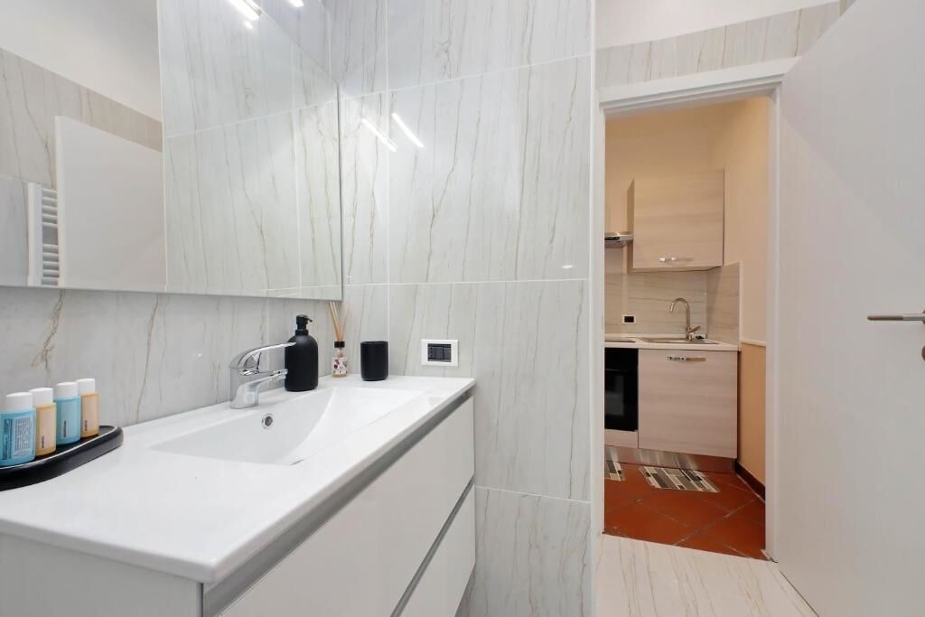 Photo of Bathroom in Rome City Centre