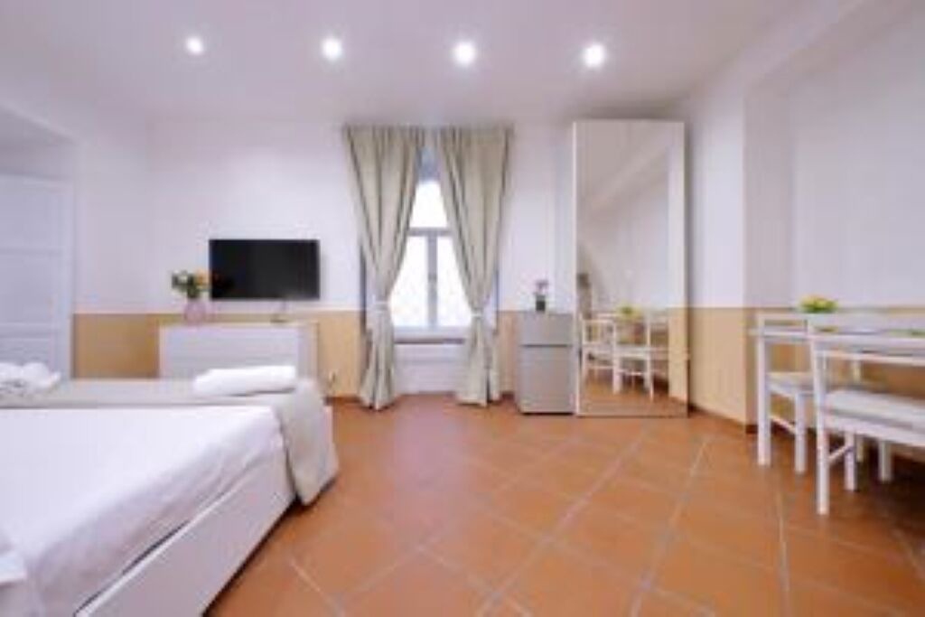 Photo of Bedroom in Rome City Centre