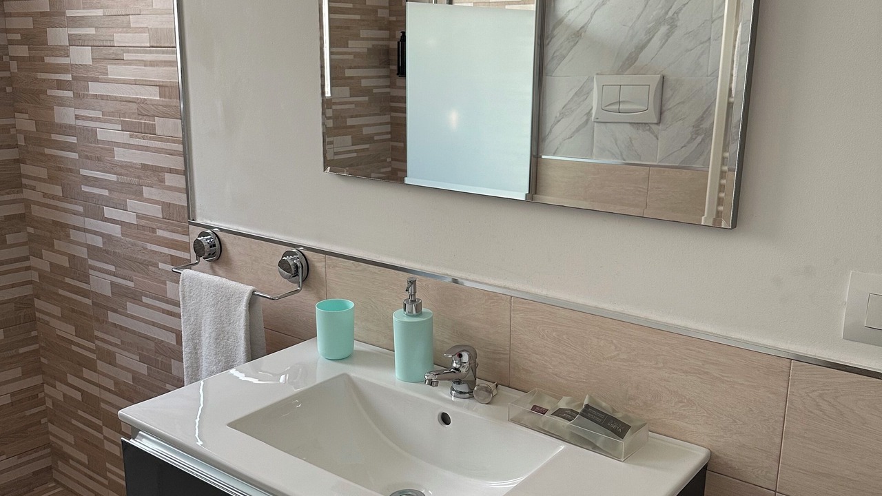 Photo of Bathroom in Brindisi Histotic Center
