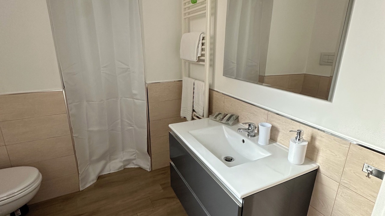 Photo of Bathroom in Brindisi Histotic Center