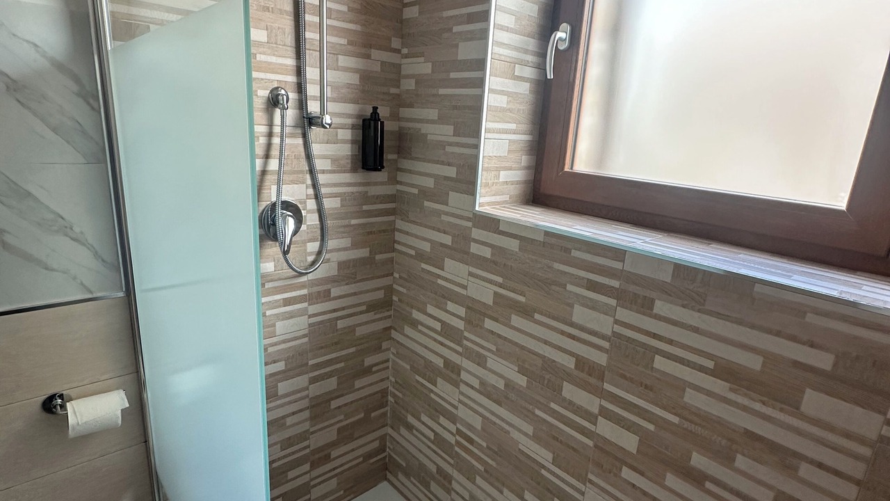 Photo of Bathroom in Brindisi Histotic Center