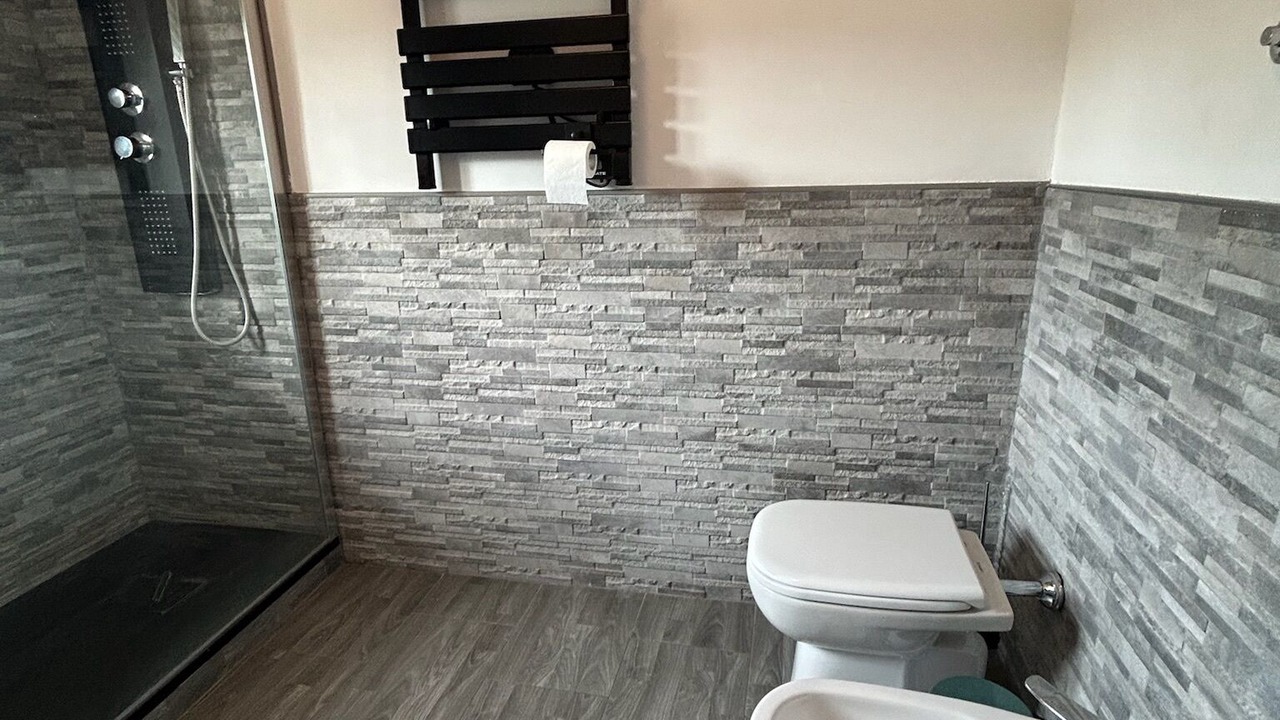 Photo of Bathroom in Suburbio XI della Vittoria